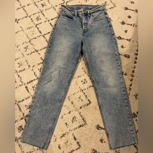 Old Navy Extra high rise sky high straight jeans